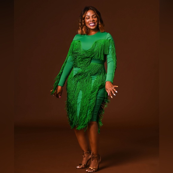 FRINGE BENEFITS DRESS - Picture 6 of 7